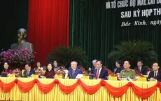 Phó Thủ tướng Thường trực Chính phủ Nguyễn Hòa Bình tiếp xúc cử tri tỉnh Bắc Ninh