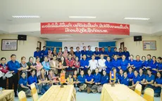 Trao tặng hàng trăm thiết bị y tế đến với người dân Lào