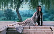 Bảo Thanh báo tin vui đầu tiên sau 14 năm, Lương Thùy Linh khoe vẻ đẹp ma mị
