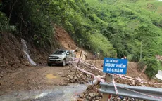 Nghệ An khẩn trương khắc phục sạt lở quốc lộ 16