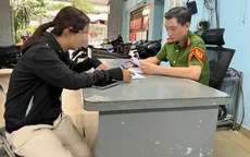 Mang xe máy, điện thoại đi bán rồi đi báo bị cướp để lừa chồng