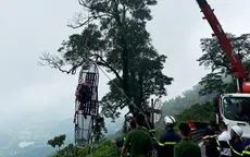 Kịp thời cứu 2 người rơi xuống vực ở Vườn Quốc gia Ba Vì