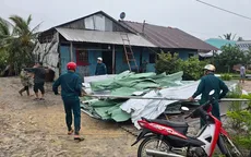 Giông lốc làm sập và tốc mái nhiều căn nhà ở Tây Ninh