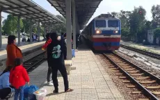 Dừng, giãn chạy tàu hỏa để ứng phó bão số 3