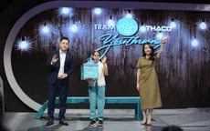 Trạm yêu thương: Người phụ nữ may vá cuộc đời bằng đôi chân yếu và trái tim không mỏi