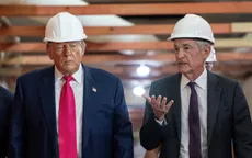 Tổng thống Trump và Chủ tịch FED Powell tranh luận ngay giữa công trường