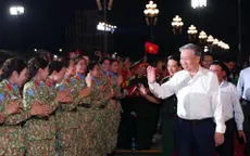 Tổng Bí thư Tô Lâm dự chương trình chính luận nghệ thuật “Dưới cờ vinh quang”