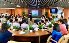Trao học bổng cho con em thợ xây trên toàn quốc