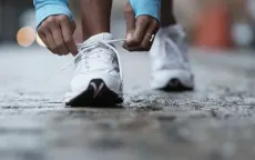 5 cách đi bộ tốt cho tim mạch và vóc dáng