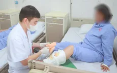 Chủ quan với mụn nhỏ, suýt mất chân vì nhiễm trùng lan rộng