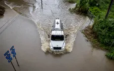 Bão Erin gây sóng lớn, dòng chảy xiết nguy hiểm dọc Bờ Đông Mỹ và Bermuda