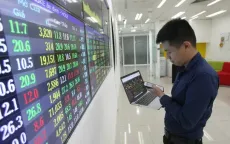 VN-Index mất hơn 31 điểm