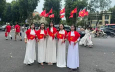 Tự hào Việt Nam - Nhuộm đỏ không gian mạng