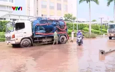 Hà Nội: Nhiều tuyến đường vẫn còn ngập sâu sau mưa lớn