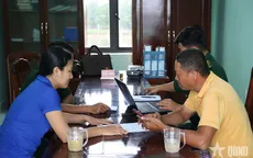 Cứu 3 thuyền viên nước ngoài trên du thuyền gặp sự cố ngoài khơi Cà Mau