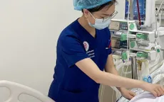 Cụ bà nguy kịch chỉ từ một vết thương ở cẳng tay