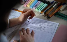 Bé gái 9 tuổi đỗ tú tài, lập kỷ lục lịch sử tại Pháp