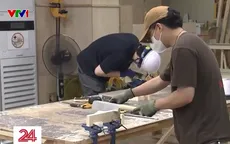 Nhiều người trẻ tại Hàn Quốc chuyển sang làm việc chân tay