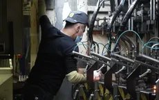 Kỳ vọng về hiệu quả của việc giảm số ngày nghỉ lễ tại Pháp