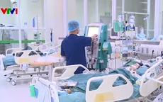 Bé gái 10 tuổi nguy kịch do uống nhầm thuốc diệt chuột dạng siro