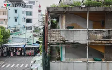 Chung cư ở TP Hồ Chí Minh xuống cấp trầm trọng, cột trụ bị ví như “cây tăm”