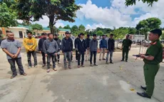 Khởi tố 15 đối tượng mang hung khí đi hỗn chiến trong đêm ở Đắk Lắk