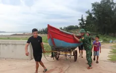 Nghệ An cấm tàu thuyền ra khơi từ 5h ngày 27/9 để tránh bão số 10