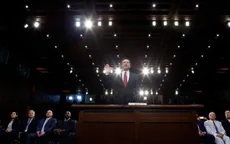 Cựu Giám đốc FBI James Comey bị truy tố
