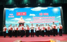 Thăng quân hàm cho quân nhân bảo vệ Quần đảo Trường Sa