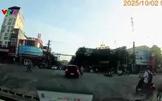 Vượt đèn đỏ gây tai nạn giao thông