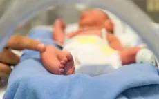 Nước Anh đón những em bé đầu tiên chào đời nhờ kỹ thuật sử dụng DNA của ba người