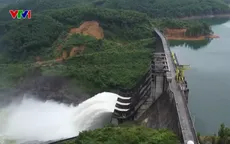 Huế hạ thấp mực nước hồ, sẵn sàng ứng phó bão số 12