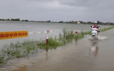 Huế: Hơn 200 trường tiếp tục cho học sinh nghỉ học do mưa lớn