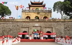 Điểm cầu Hà Nội ăn mừng chiến thắng của nhà vô địch Olympia năm thứ 25 Bảo Khánh