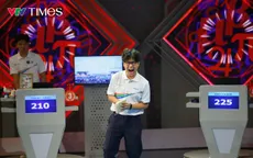 Đường lên đỉnh Olympia 2025: Bảo Khánh xuất sắc trả lời đúng cả 3 câu hỏi ở phần thi Về đích
