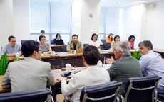 Đài THVN làm việc cùng đoàn làm phim The Meeting