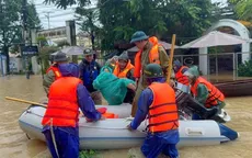 Quân đội yêu cầu điều động lực lượng, phương tiện cao nhất giúp dân chống lũ tại miền Trung