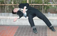 Nhật Bản báo động tình trạng rối loạn tâm thần do làm việc quá sức