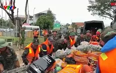 Công an, quân đội vượt lũ đưa hàng cứu trợ cho bà con vùng “rốn ngập” Đà Nẵng