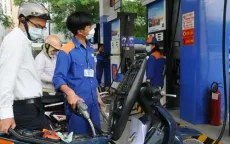 Giá xăng, dầu đồng loạt tăng