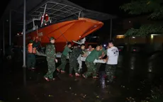 Đà Nẵng: Điều động khẩn cấp lực lượng xuyên đêm cứu dân