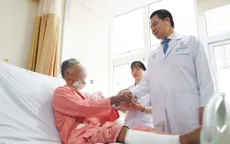 Tái tạo xương hàm cho bệnh nhân có bệnh tim nguy kịch