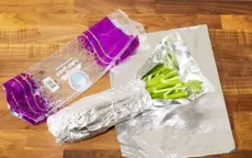 Không chỉ để bọc thức ăn: Bí quyết sử dụng hai mặt giấy nhôm đúng cách