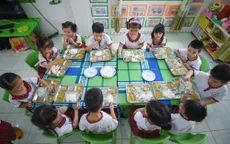 Kiên quyết xử lý nghiêm vi phạm an toàn thực phẩm học đường và bếp ăn tập thể