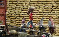 Cầu yếu, cung tăng gây sức ép lên giá gạo xuất khẩu của các nước châu Á