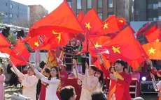 1000 người Việt tại Nhật Bản xếp hình cờ Tổ quốc trong Ngày hội Đại đoàn kết toàn dân tộc