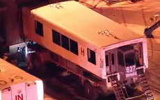 Xe trung chuyển hành khách lao vào sảnh sân bay ở Mỹ, 18 người bị thương