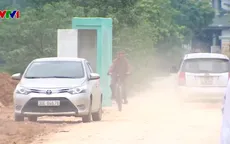 Khói bụi bủa vây khu dân cư ở Hà Nội vì thi công dự án cây xanh