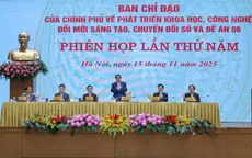 Thủ tướng: Dứt khoát cắt bỏ những thủ tục không cần thiết mà người dân vẫn phải làm