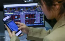 Dẫn vốn ngoại vào thị trường chứng khoán Việt